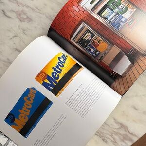 🍎NYC Subway Style Coffee Table Book Hard Cover 🍎🍎